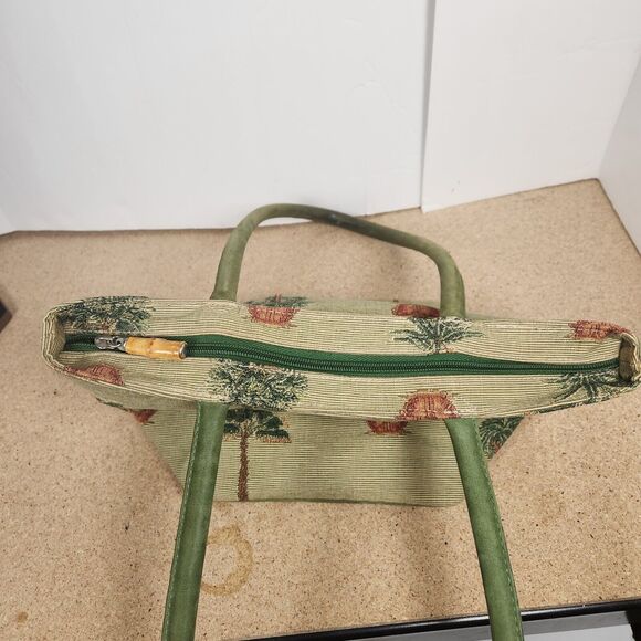 Tommy Bahama Palm Tree cream  Tapestry Purse Shoulder Bag green handles bottom - Picture 13 of 16
